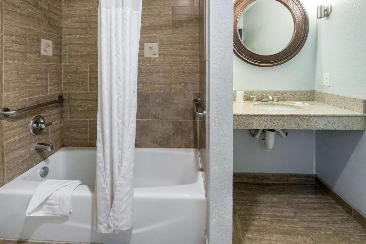 Motel 6-Mineral Wells, Tx Esterno foto