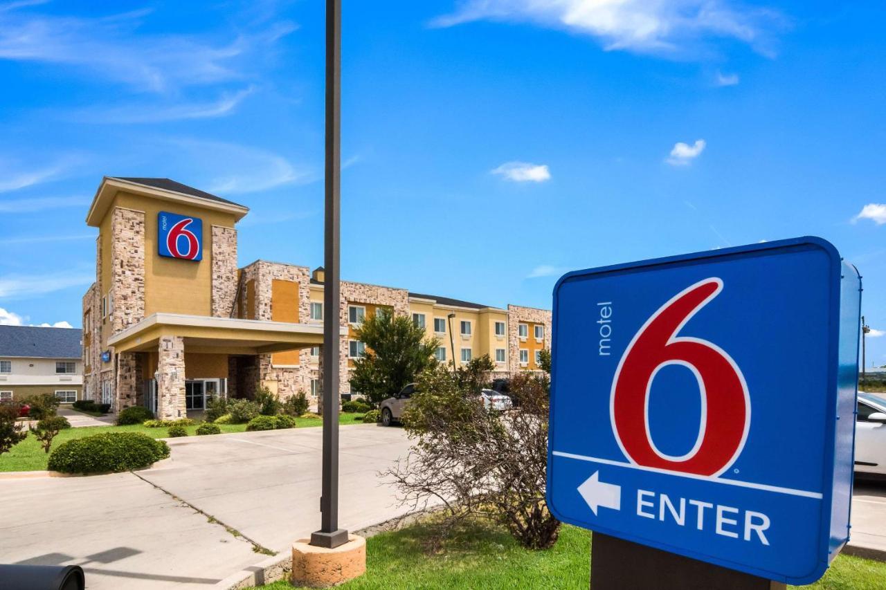 Motel 6-Mineral Wells, Tx Esterno foto